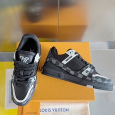 Louis Vuitton Trainer Sneaker